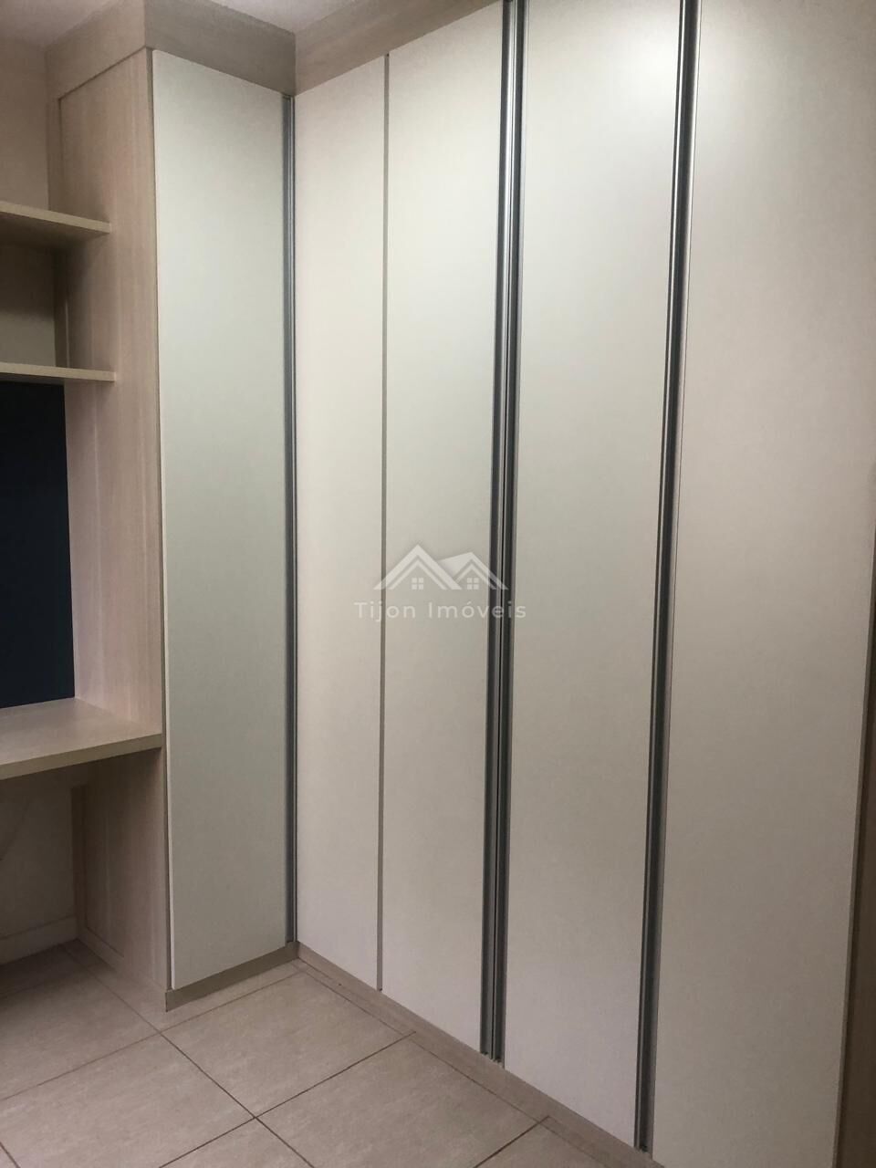 Apartamento à venda com 3 quartos, 97m² - Foto 19