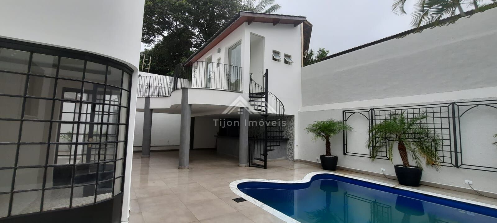 Sobrado à venda com 5 quartos, 504m² - Foto 42