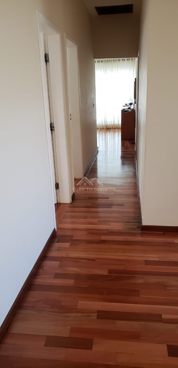 Casa à venda com 5 quartos, 311m² - Foto 19