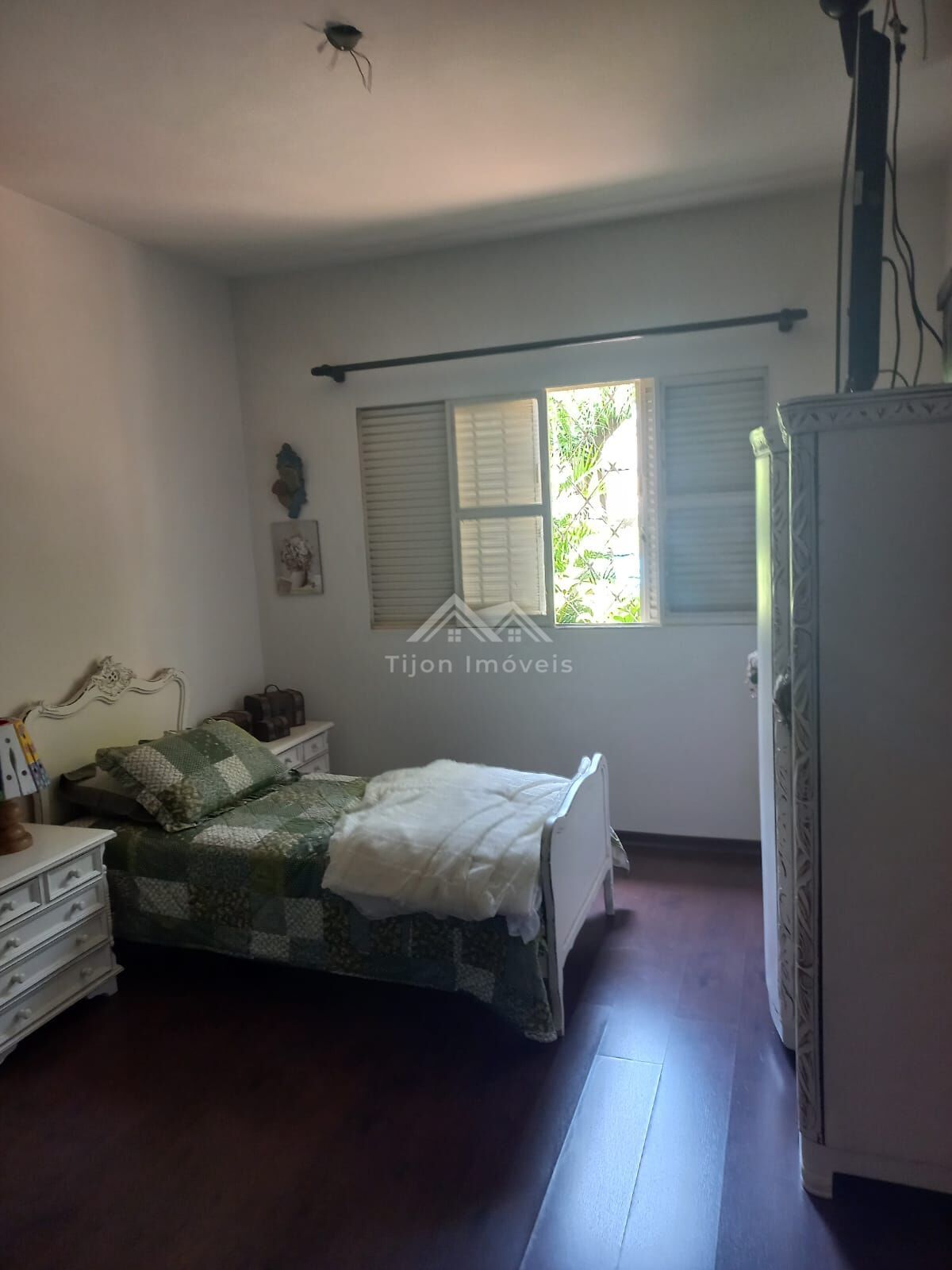 Terreno à venda com 3 quartos, 1260m² - Foto 22