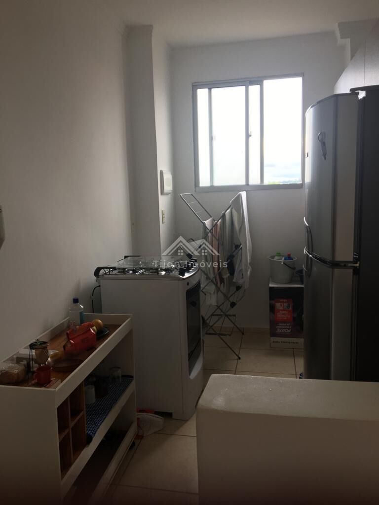 Apartamento à venda com 2 quartos, 47m² - Foto 4