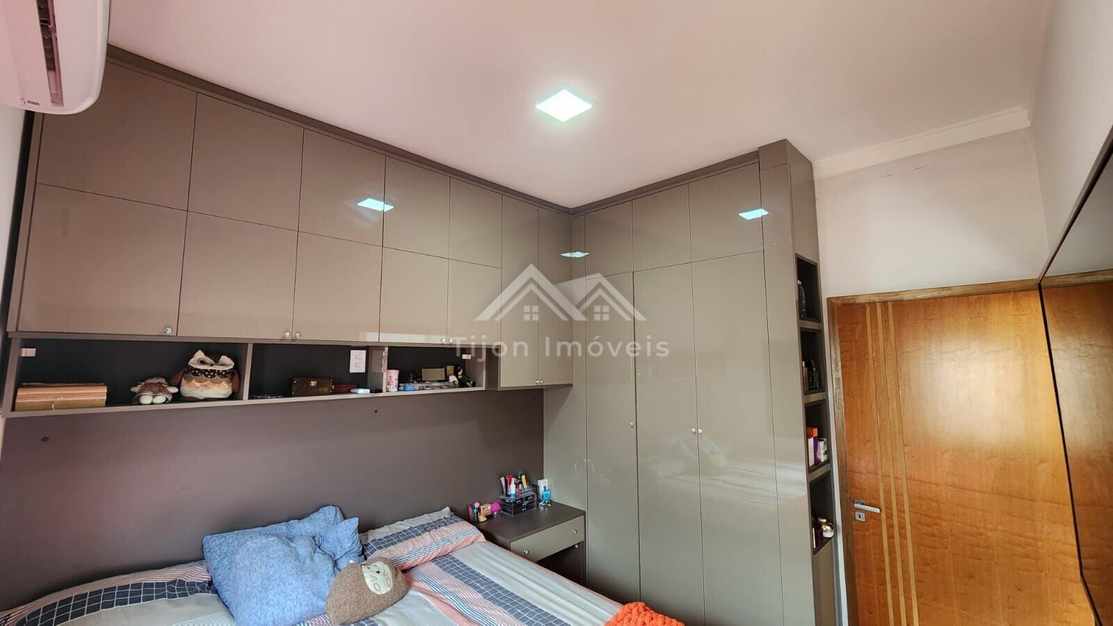 Casa de Condomínio à venda com 3 quartos, 125m² - Foto 17