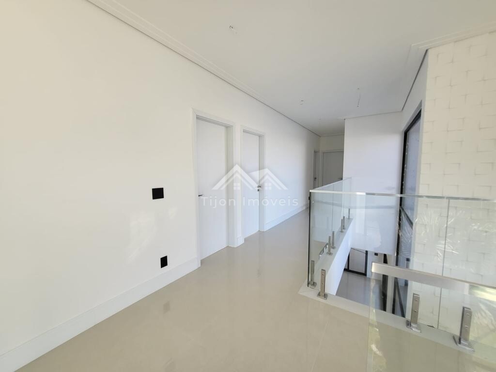 Casa à venda com 4 quartos, 416m² - Foto 12