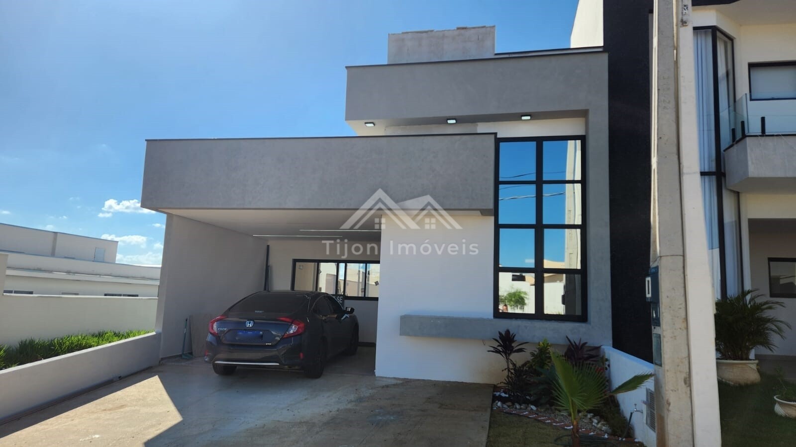 Casa de Condomínio à venda com 3 quartos, 140m² - Foto 1