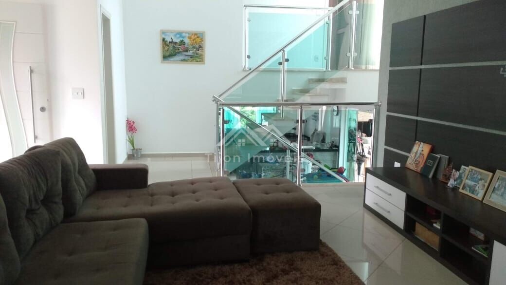 Casa de Condomínio à venda com 2 quartos, 226m² - Foto 5