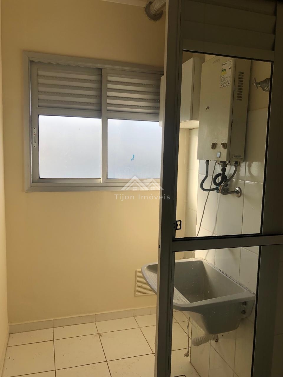 Apartamento para alugar com 2 quartos, 47m² - Foto 5