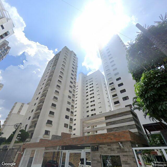 Imagem estática do "Street View" da localização