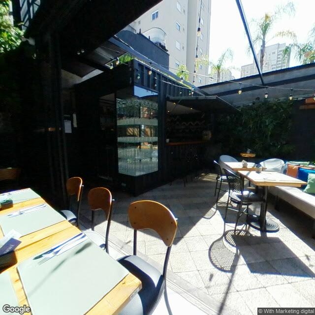 Imagem estática do "Street View" da localização