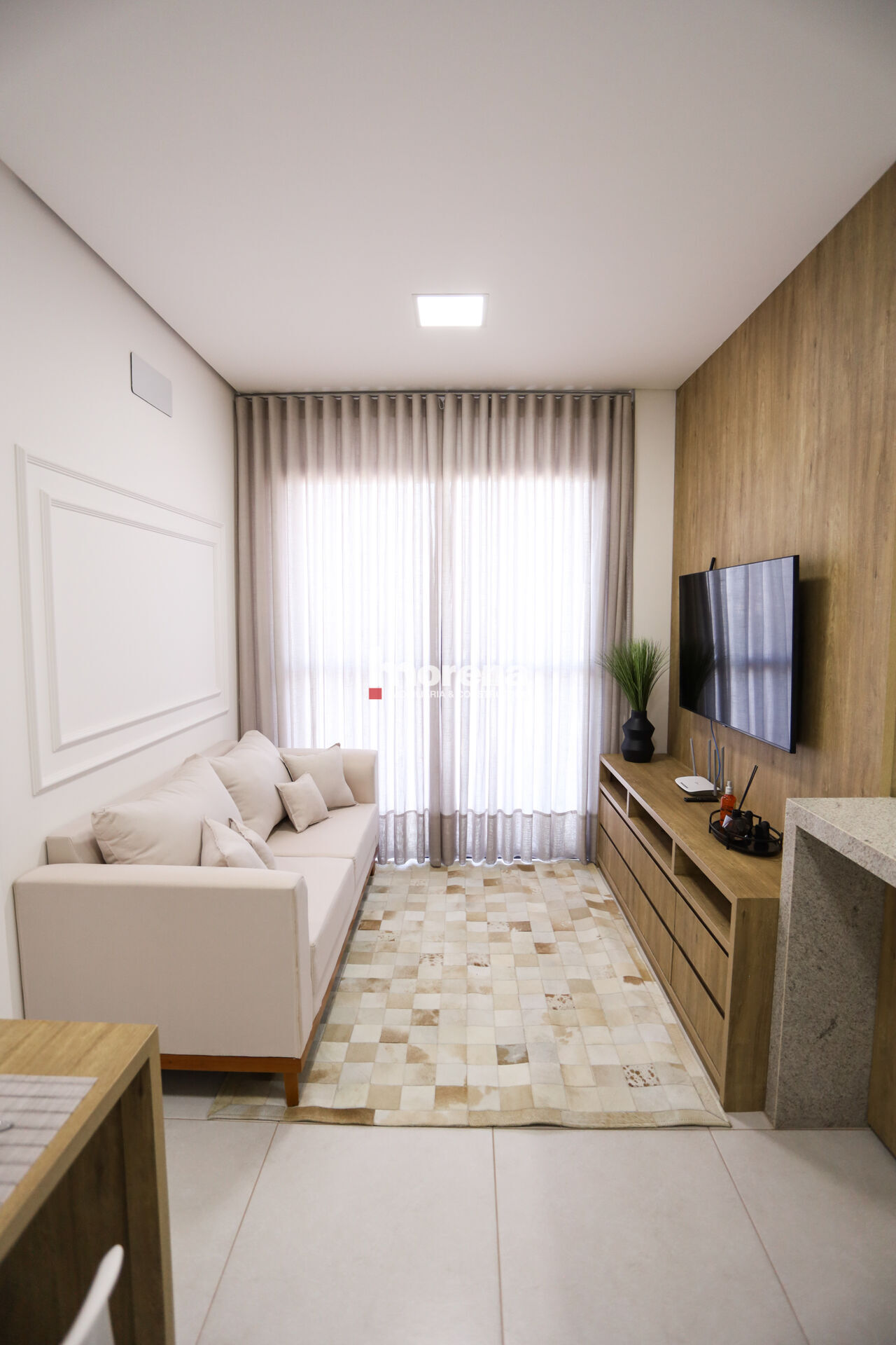 Sala do apartamento mobiliado