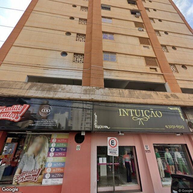 Imagem estática do "Street View" da localização