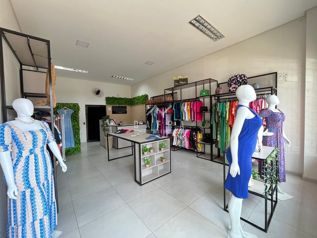 Retail Store Roupa Feminina Boutique Loja Roupa Virtual Feminina