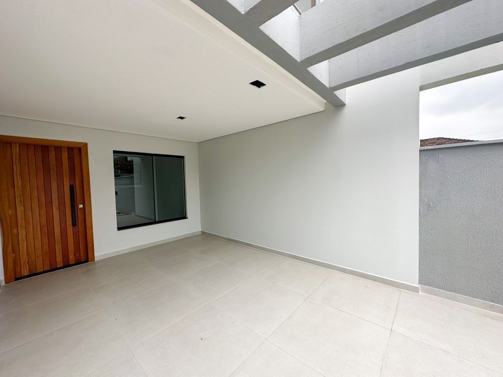 Sobrado à venda com 3 quartos, 116m² - Foto 3