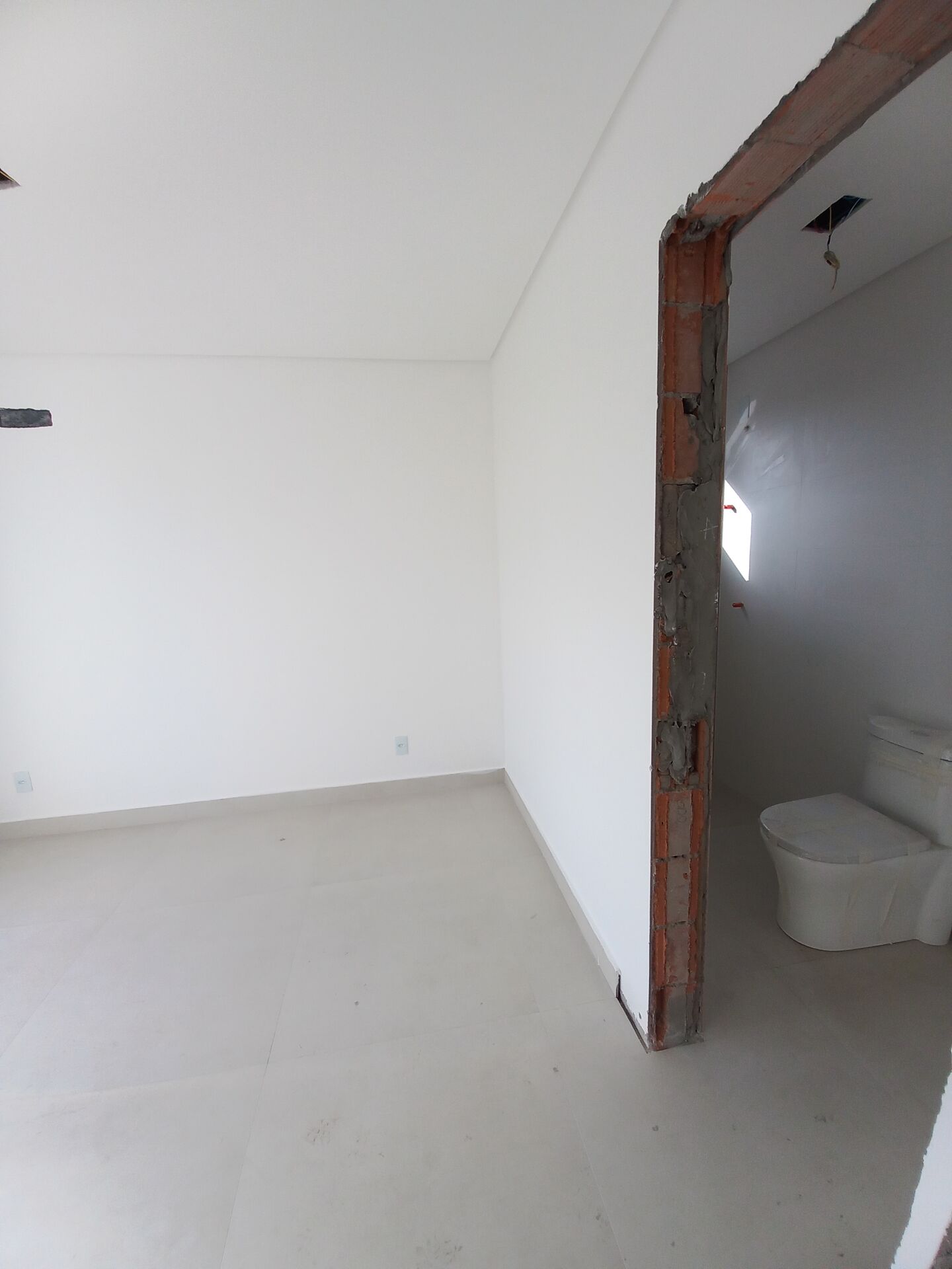 Apartamento à venda com 2 quartos, 64m² - Foto 10