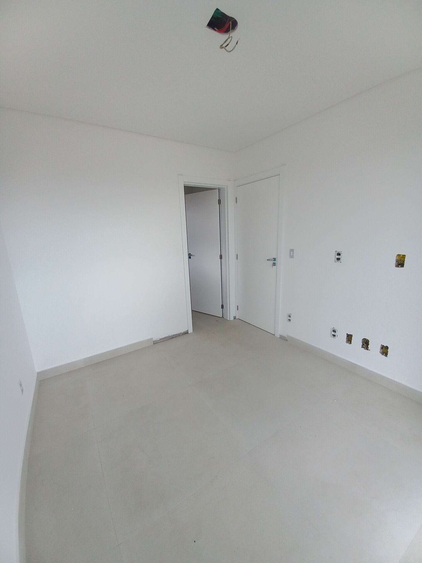 Apartamento à venda com 2 quartos, 80m² - Foto 11