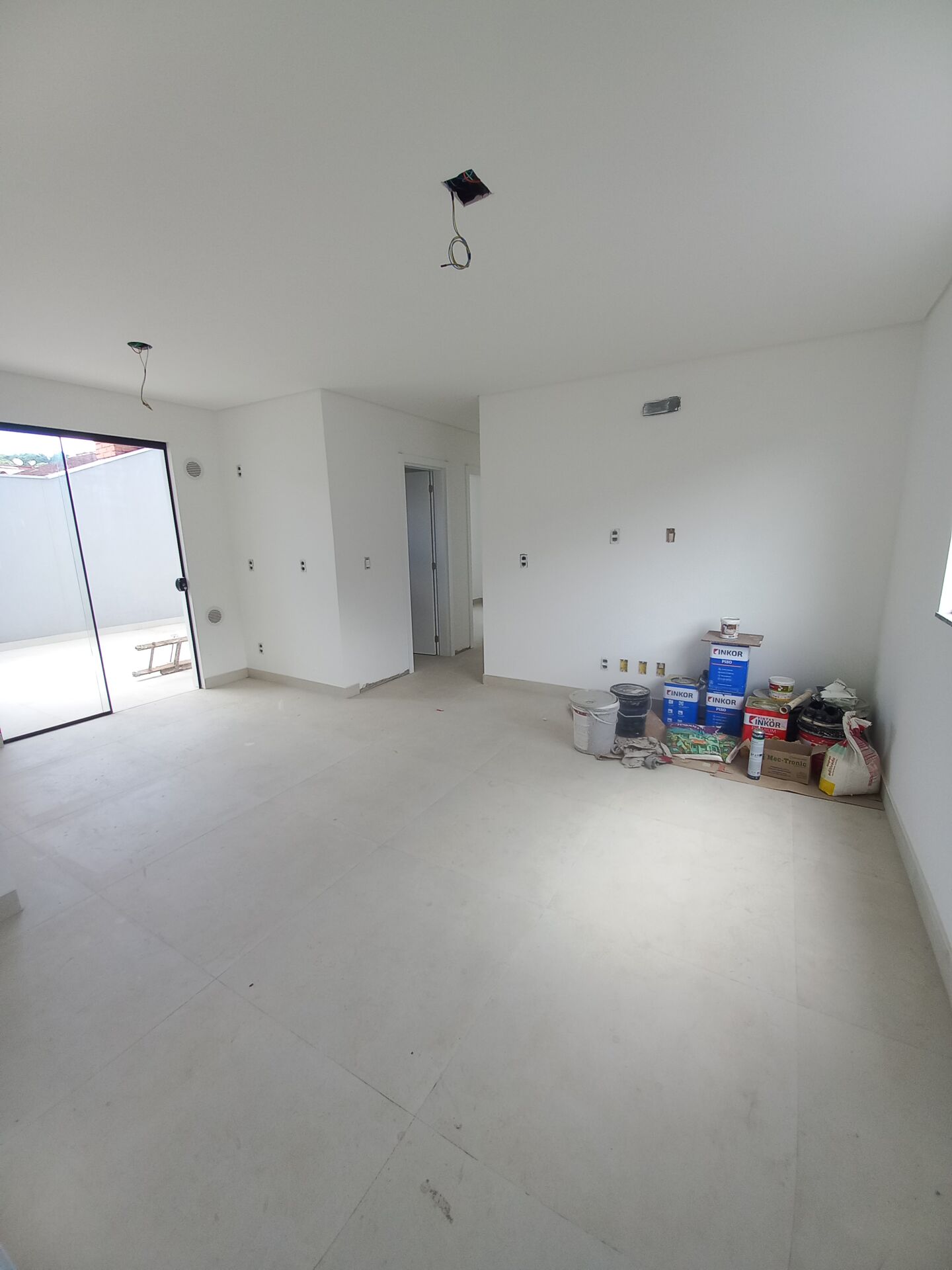 Apartamento à venda com 2 quartos, 80m² - Foto 4