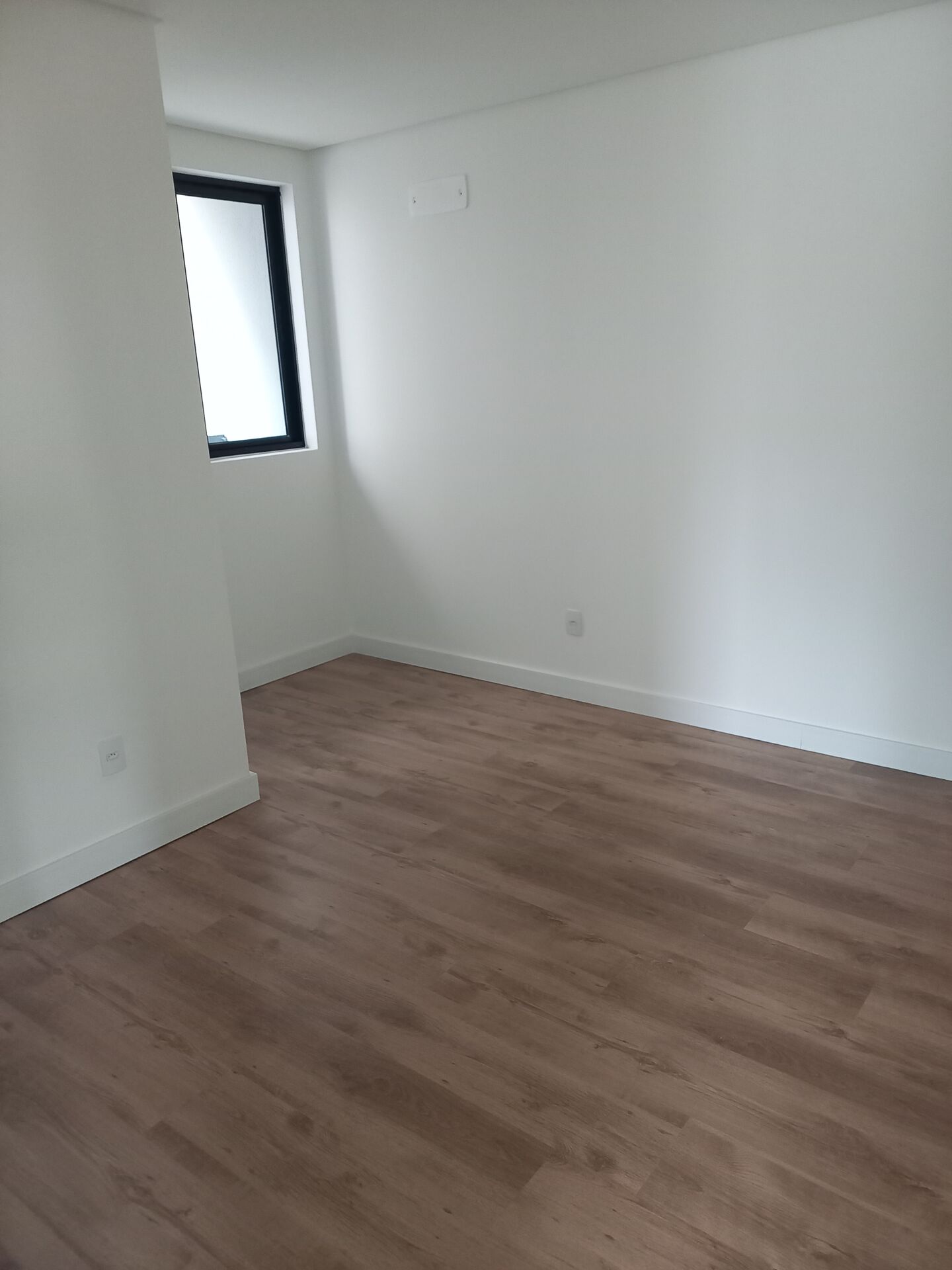 Apartamento à venda com 3 quartos, 77m² - Foto 13