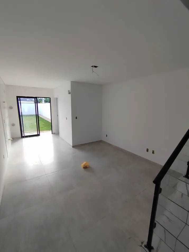 Sobrado à venda com 3 quartos, 95m² - Foto 4