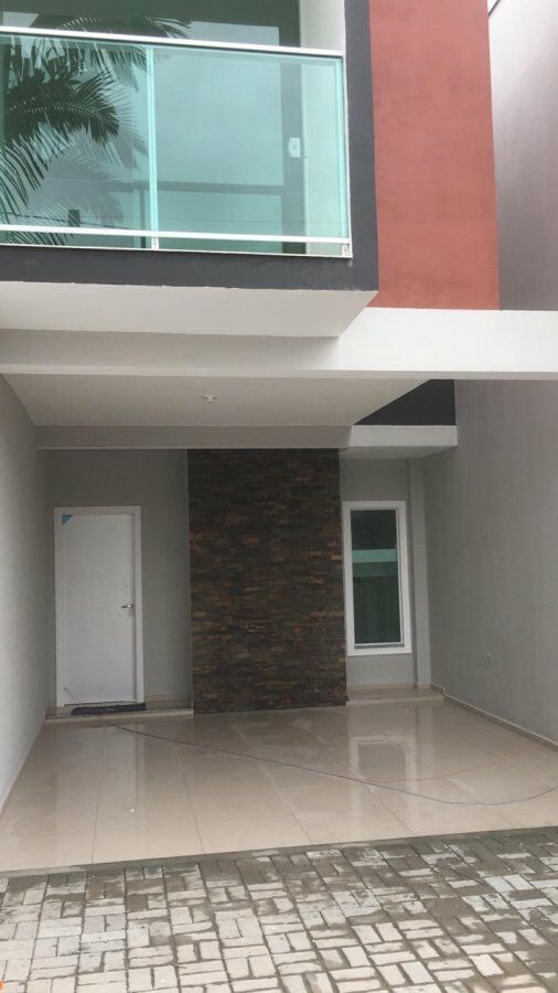 Sobrado à venda com 3 quartos, 118m² - Foto 2