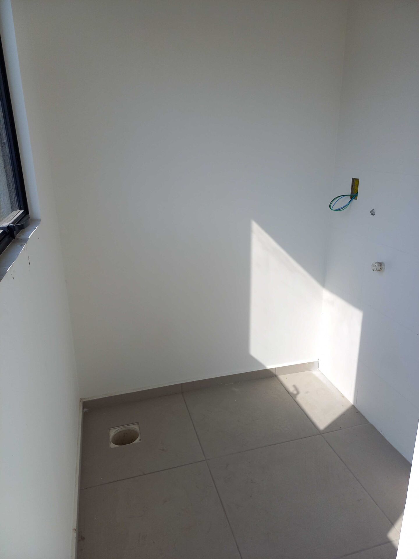 Apartamento à venda com 2 quartos, 64m² - Foto 9