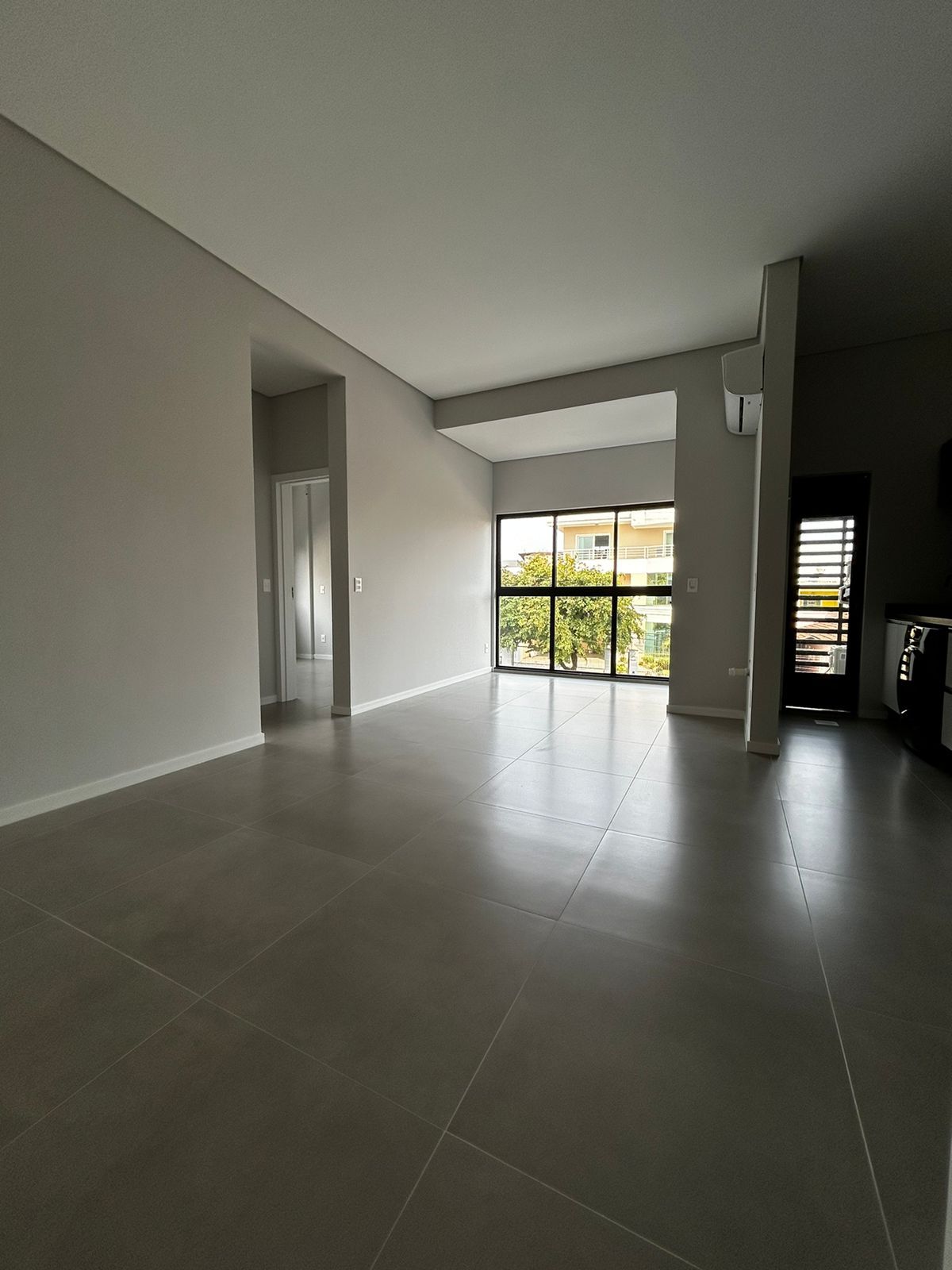 Apartamento à venda com 3 quartos, 77m² - Foto 11