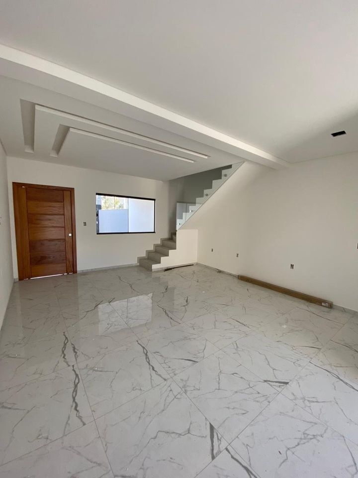 Sobrado à venda com 3 quartos, 134m² - Foto 4