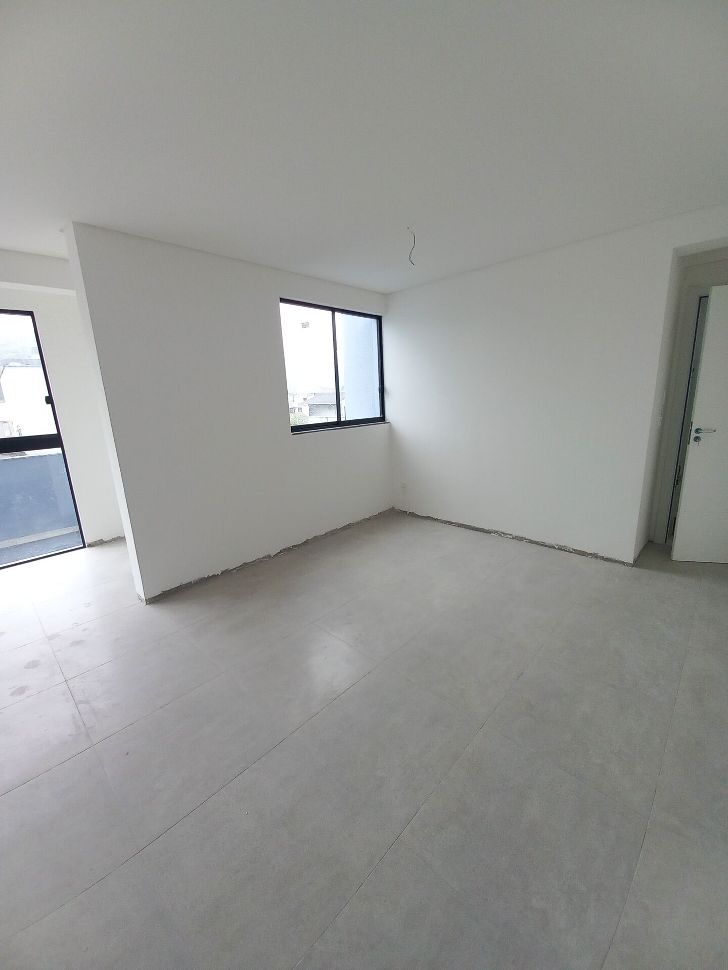 Apartamento à venda com 2 quartos, 75m² - Foto 6