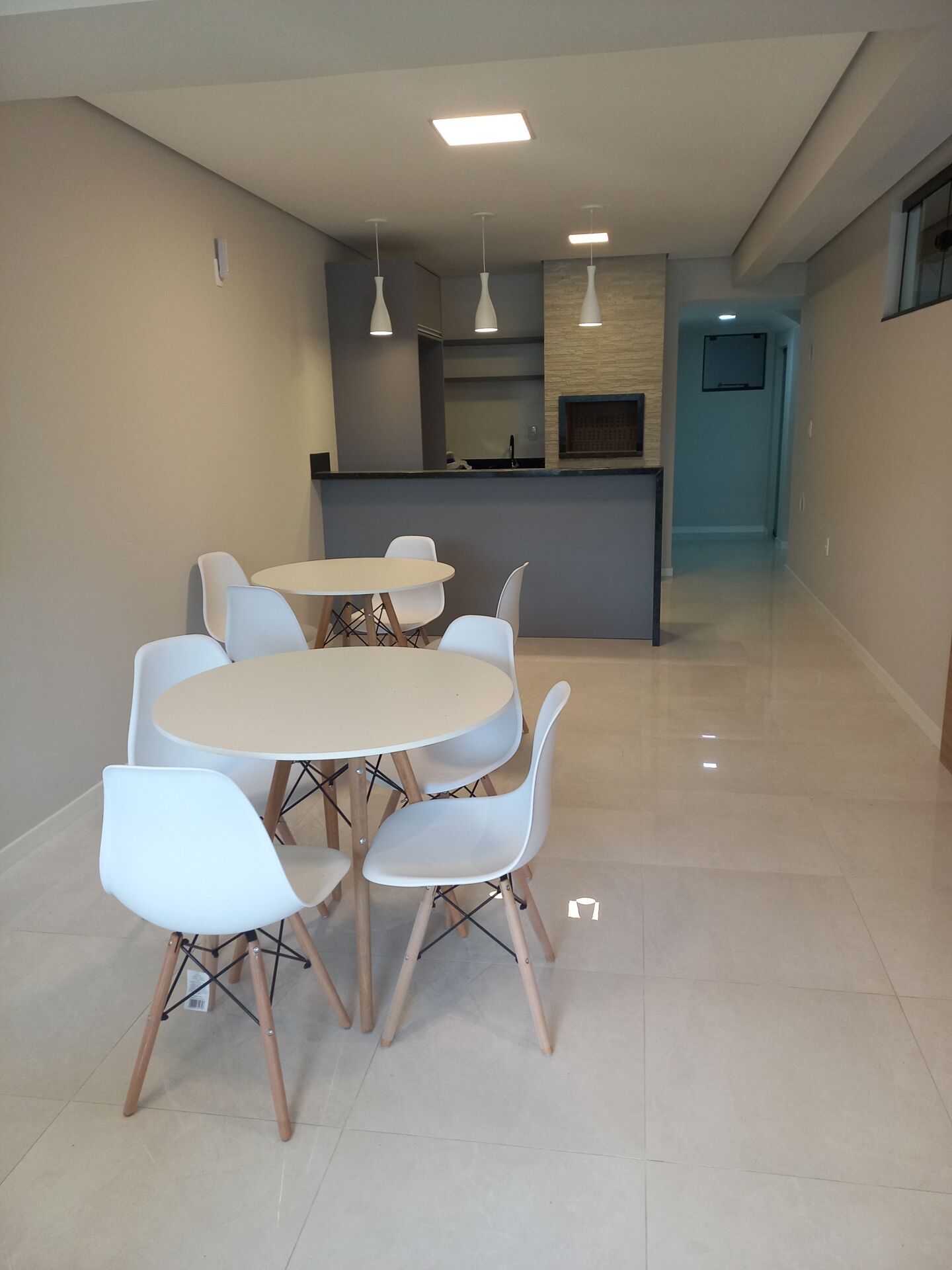 Apartamento à venda com 2 quartos, 63m² - Foto 3