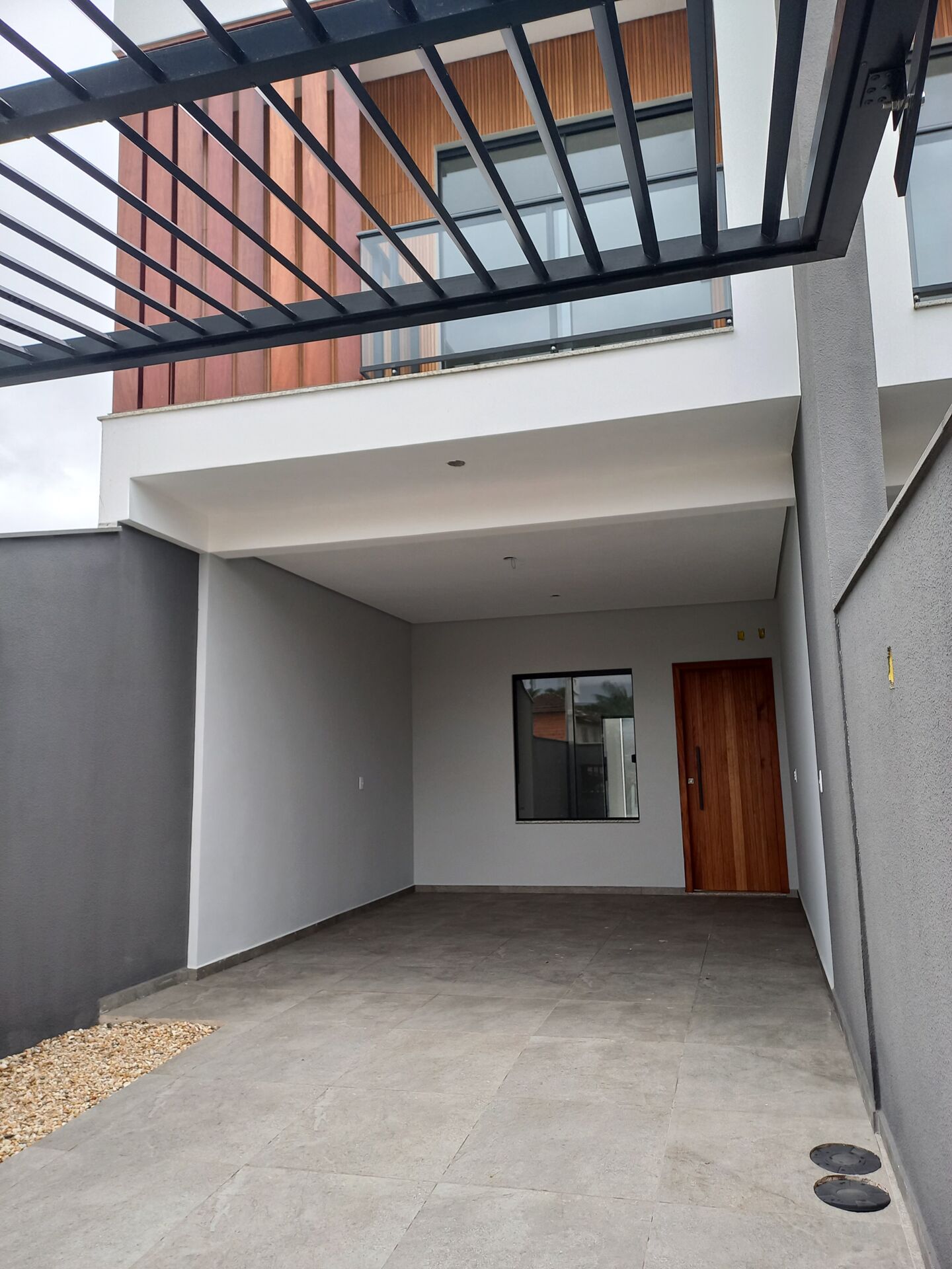 Sobrado à venda com 3 quartos, 114m² - Foto 2