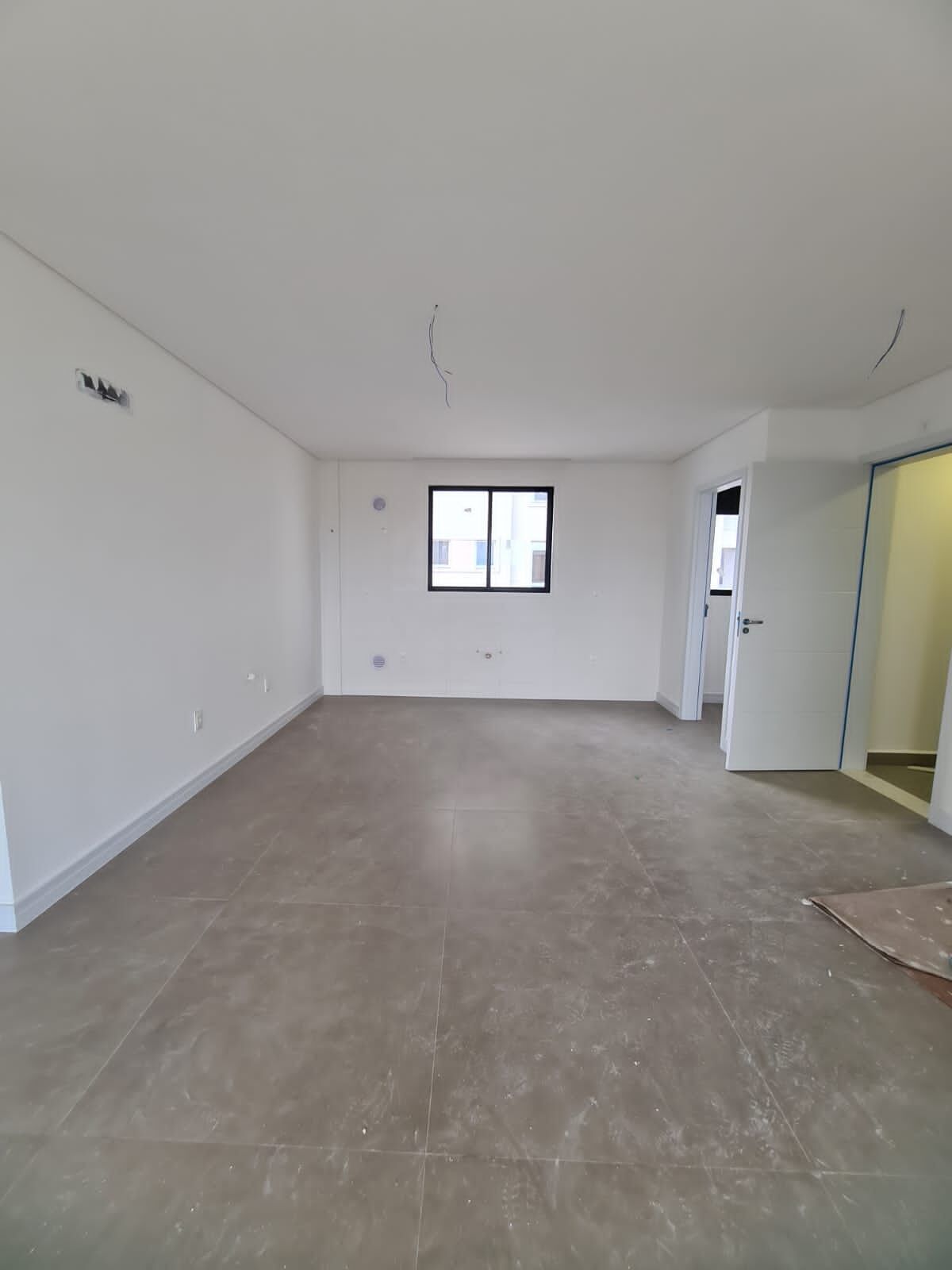 Apartamento à venda com 3 quartos, 92m² - Foto 8