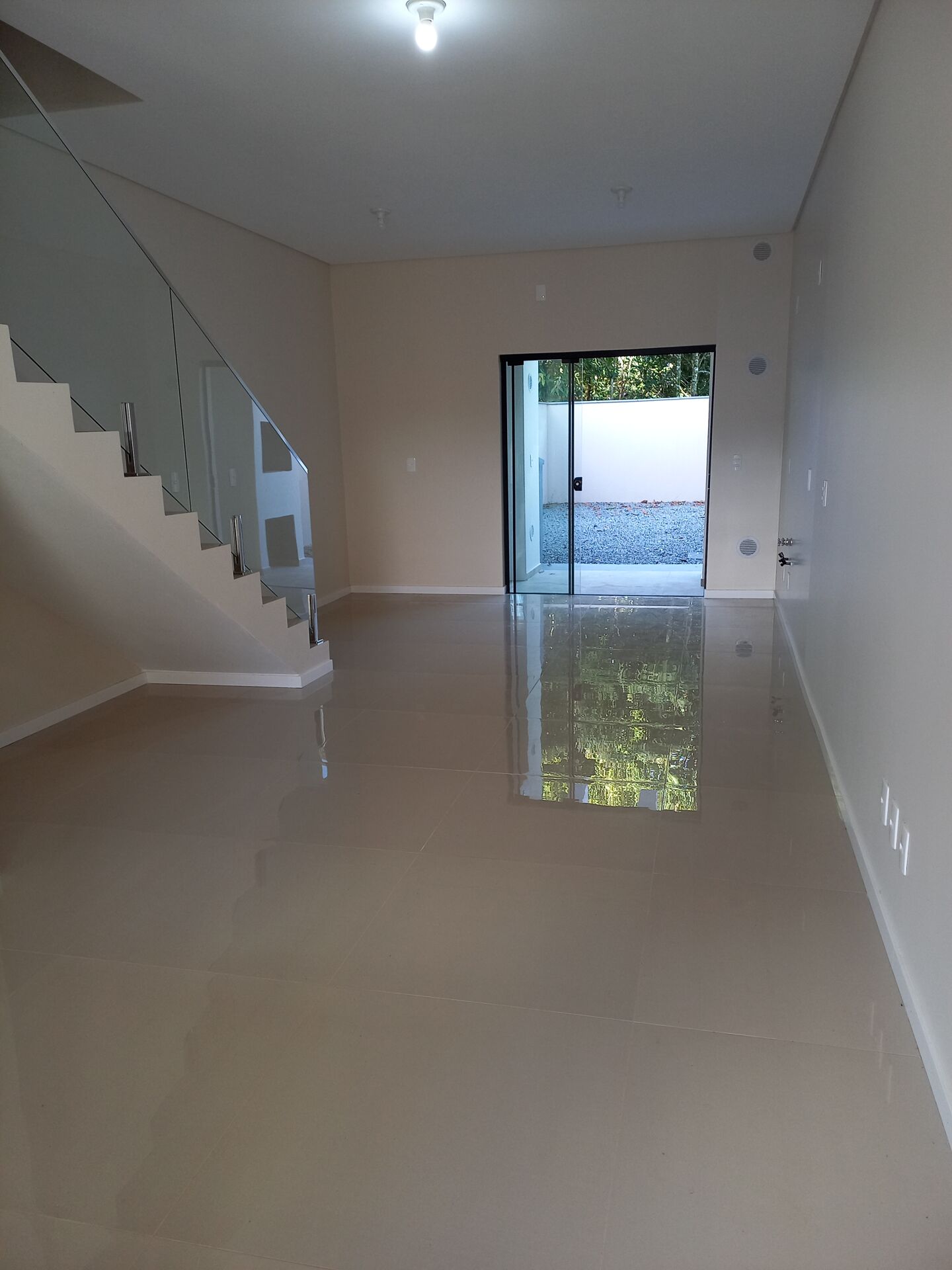 Sobrado à venda com 3 quartos, 115m² - Foto 4