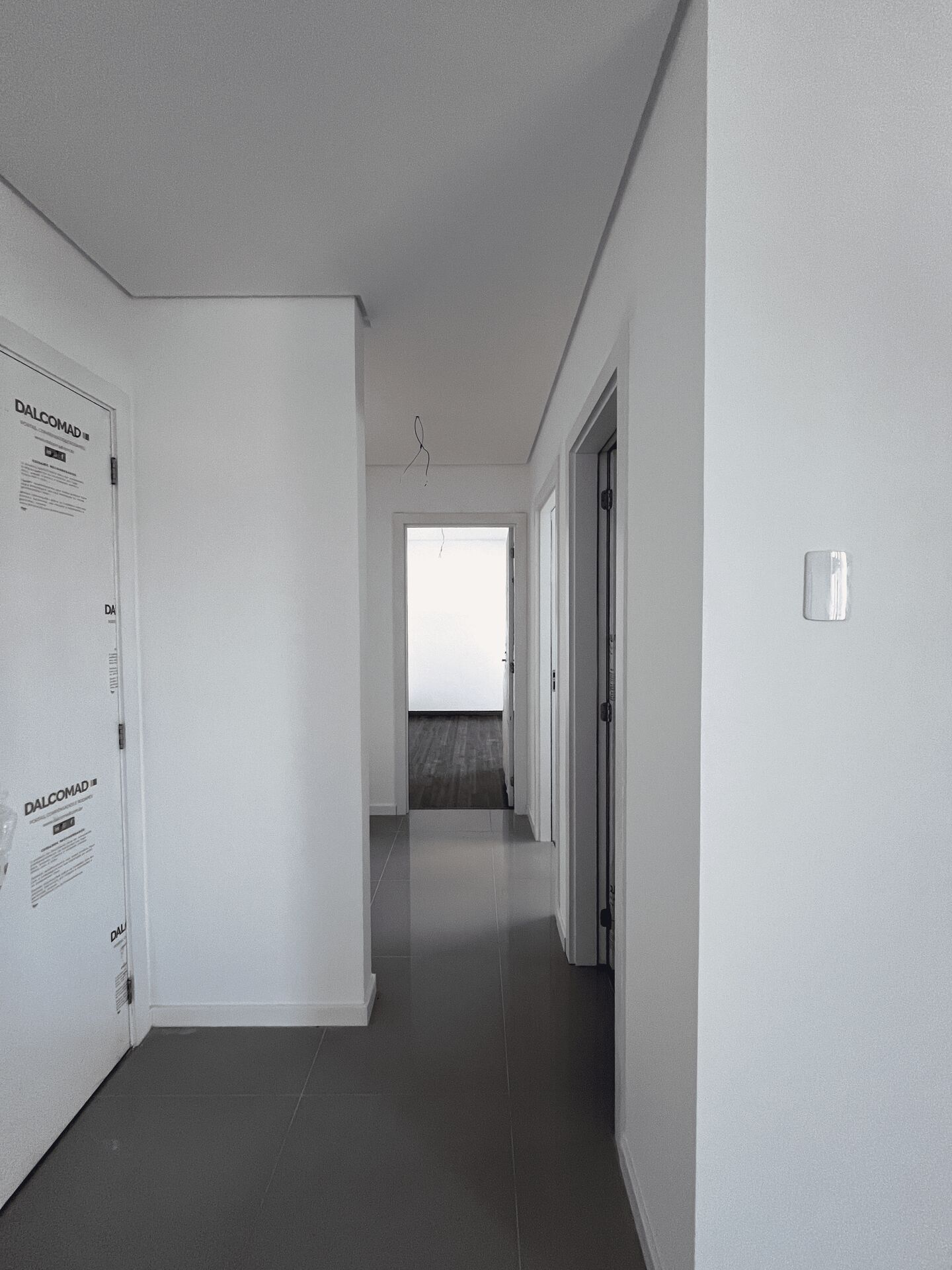 Apartamento à venda com 3 quartos, 79m² - Foto 9