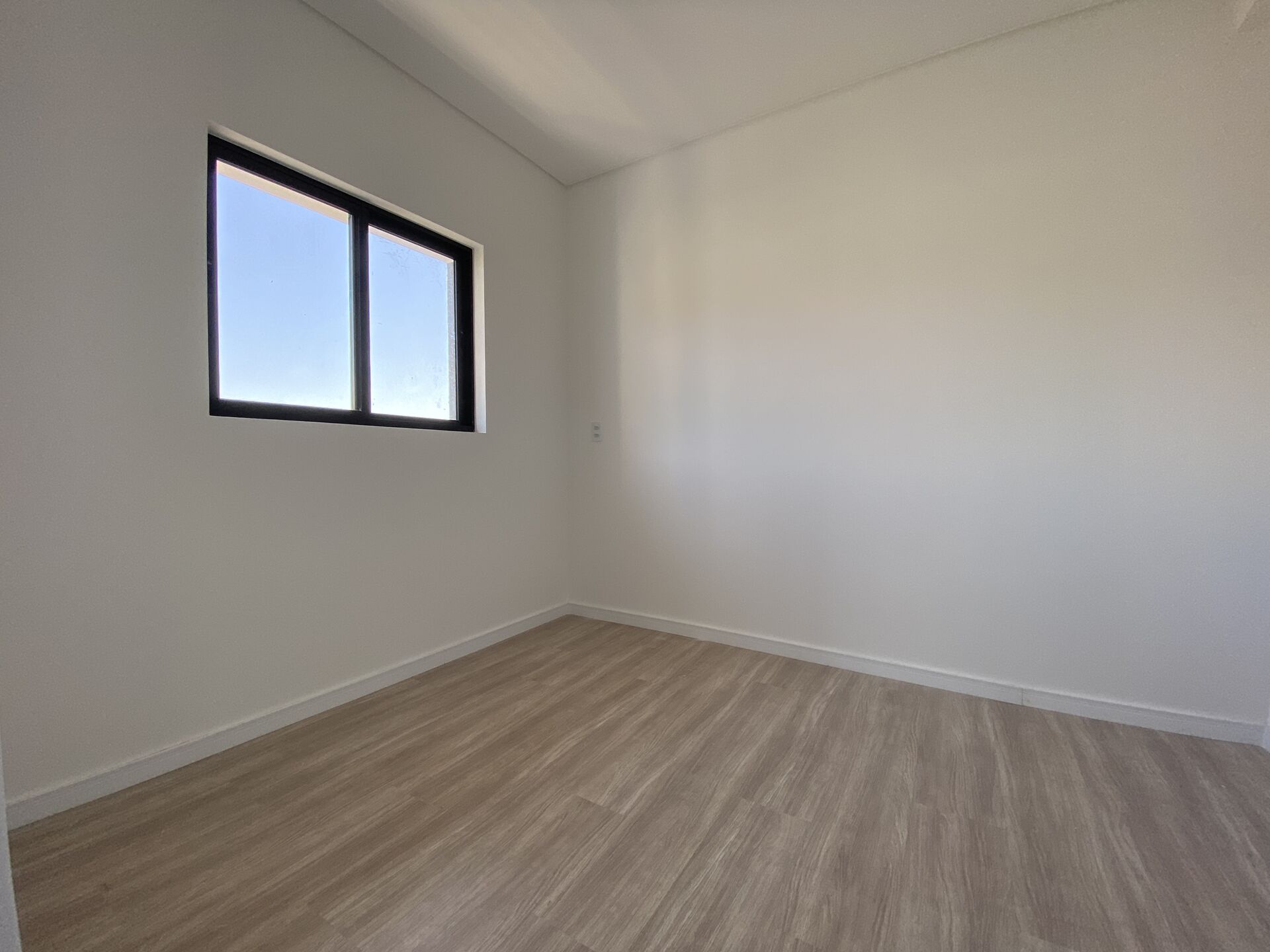 Apartamento à venda com 2 quartos, 70m² - Foto 12