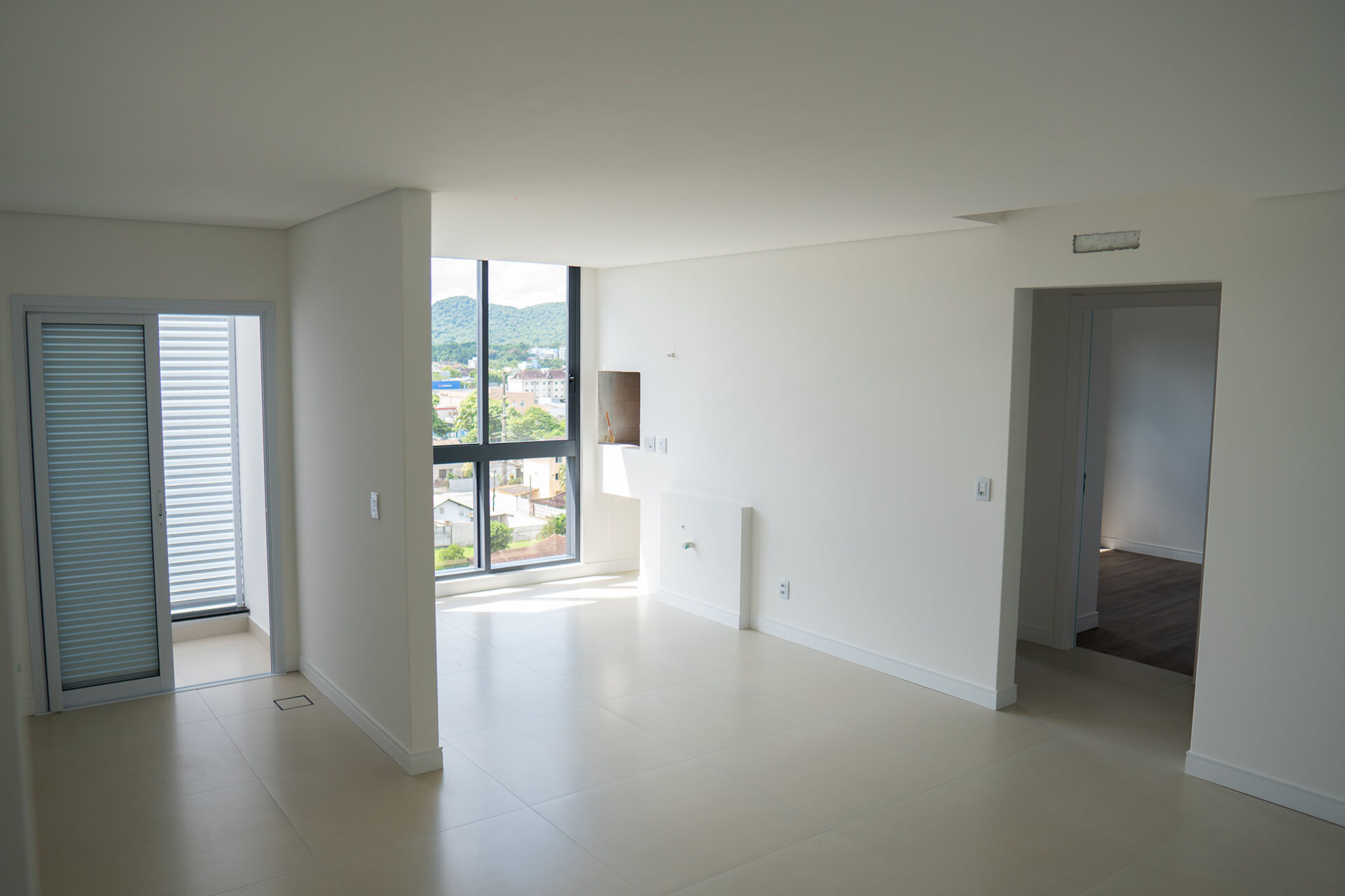 Apartamento à venda com 3 quartos, 86m² - Foto 7