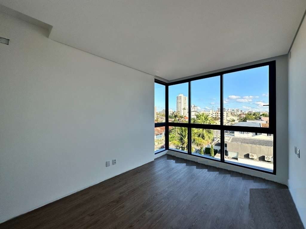 Apartamento à venda com 3 quartos, 86m² - Foto 15