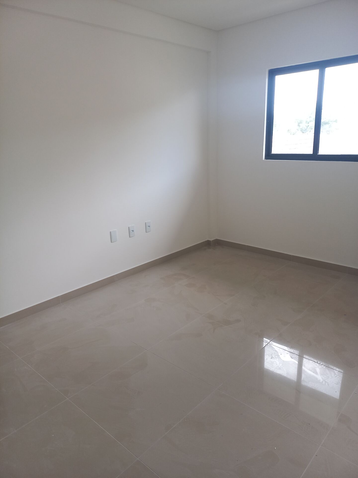 Apartamento à venda com 3 quartos, 92m² - Foto 7