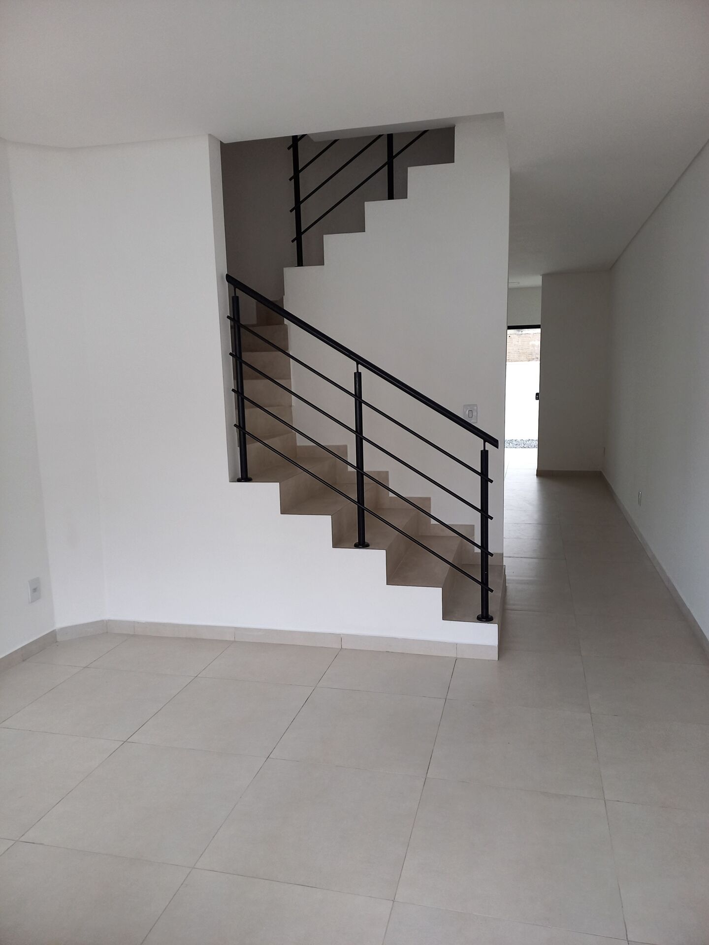 Sobrado à venda com 2 quartos, 93m² - Foto 3