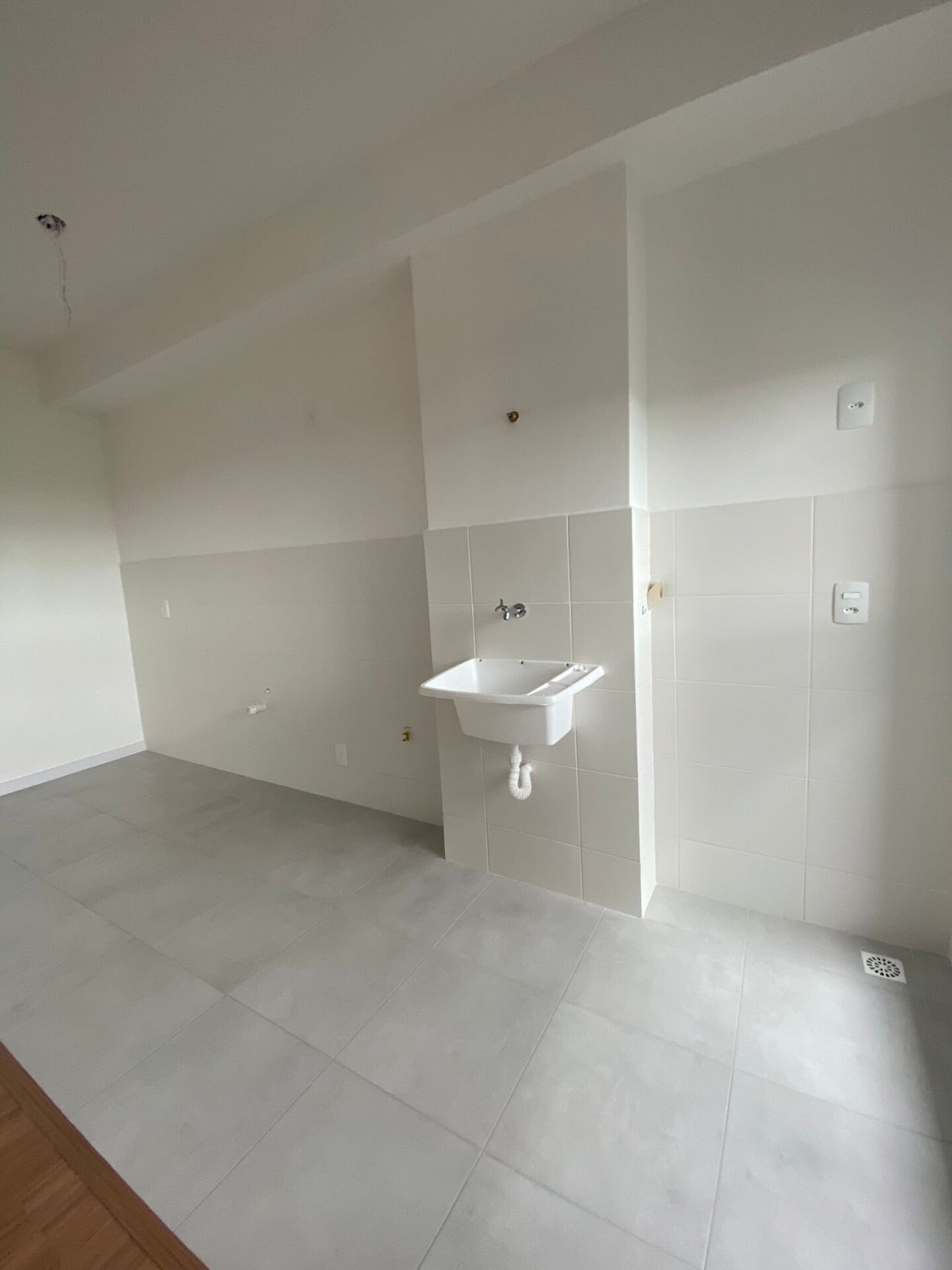 Apartamento à venda com 2 quartos, 55m² - Foto 11