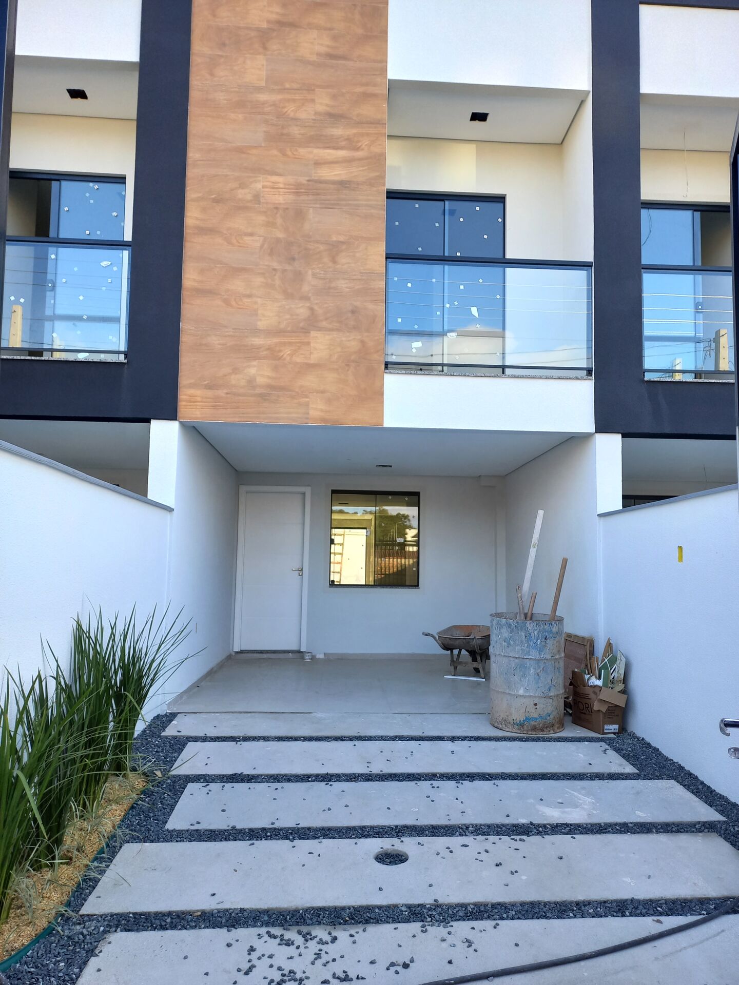 Sobrado à venda com 3 quartos, 104m² - Foto 2