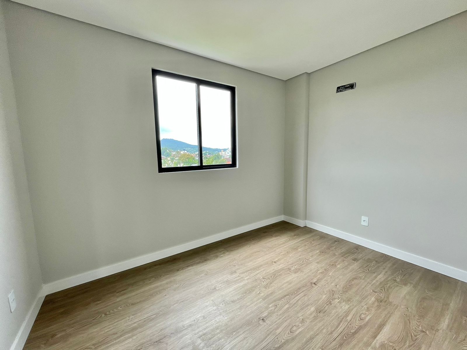 Apartamento à venda com 2 quartos, 68m² - Foto 11