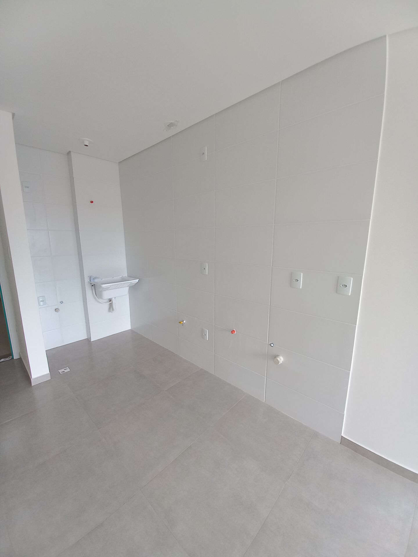 Apartamento à venda com 2 quartos, 45m² - Foto 10