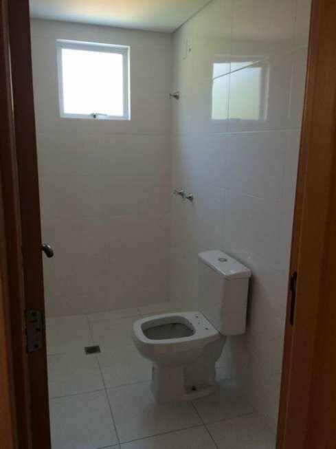 Apartamento à venda com 2 quartos, 70m² - Foto 10