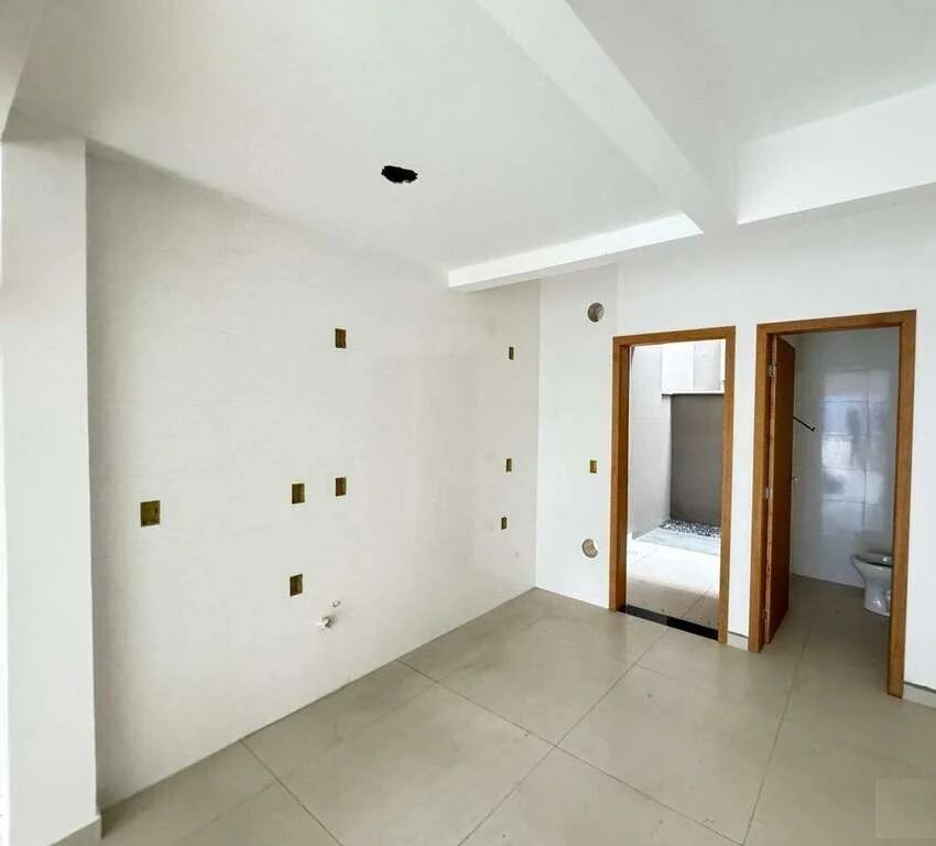 Sobrado à venda com 2 quartos, 65m² - Foto 4