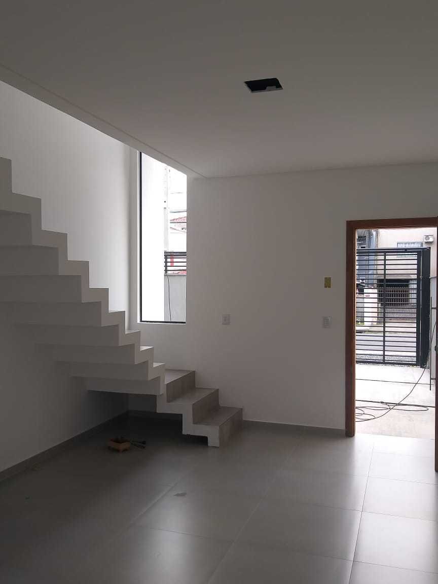 Sobrado à venda com 2 quartos, 68m² - Foto 3