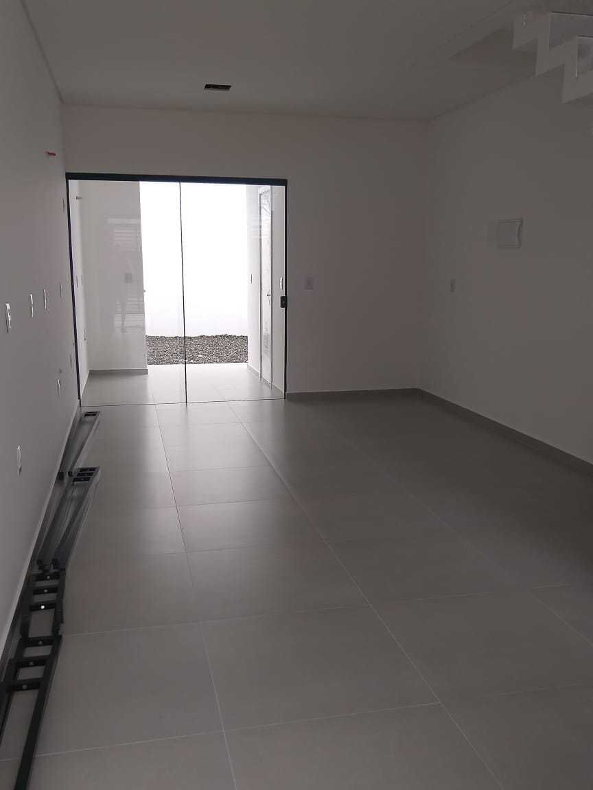 Sobrado à venda com 2 quartos, 68m² - Foto 4