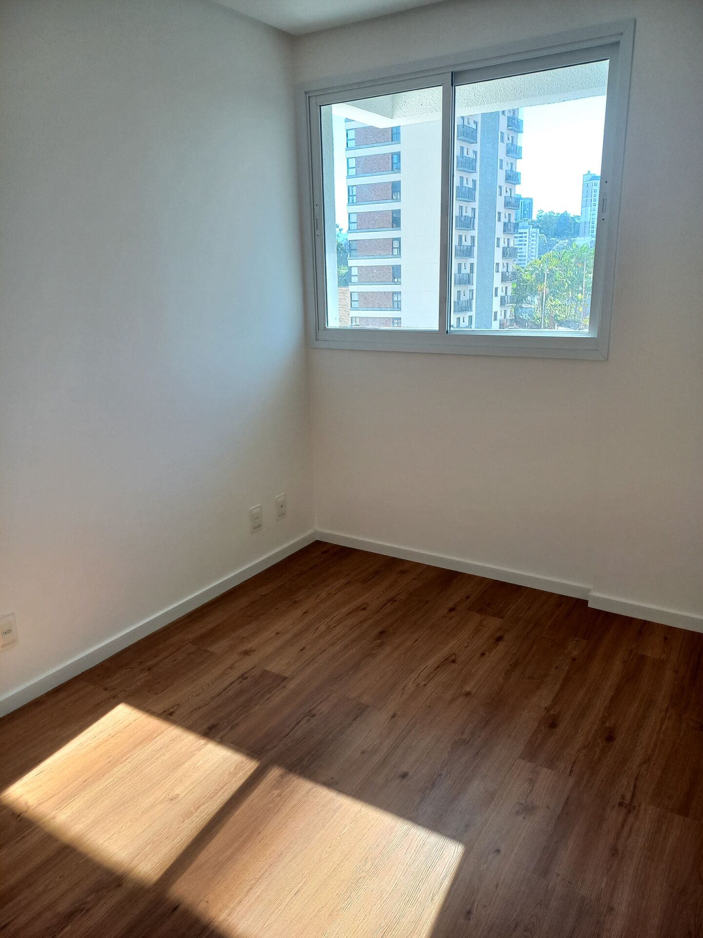 Apartamento à venda com 2 quartos, 67m² - Foto 13