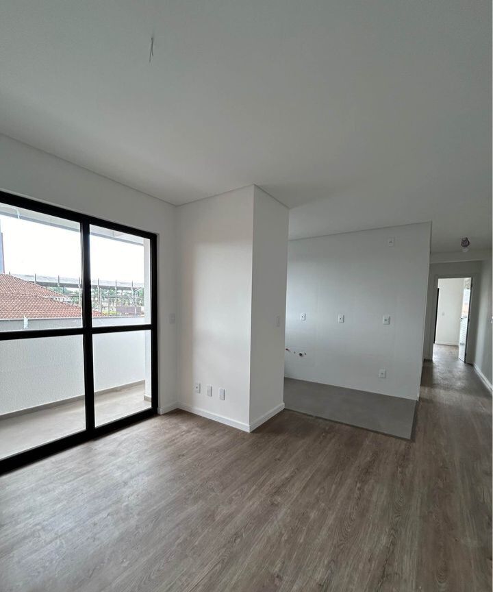 Apartamento à venda com 2 quartos, 58m² - Foto 7