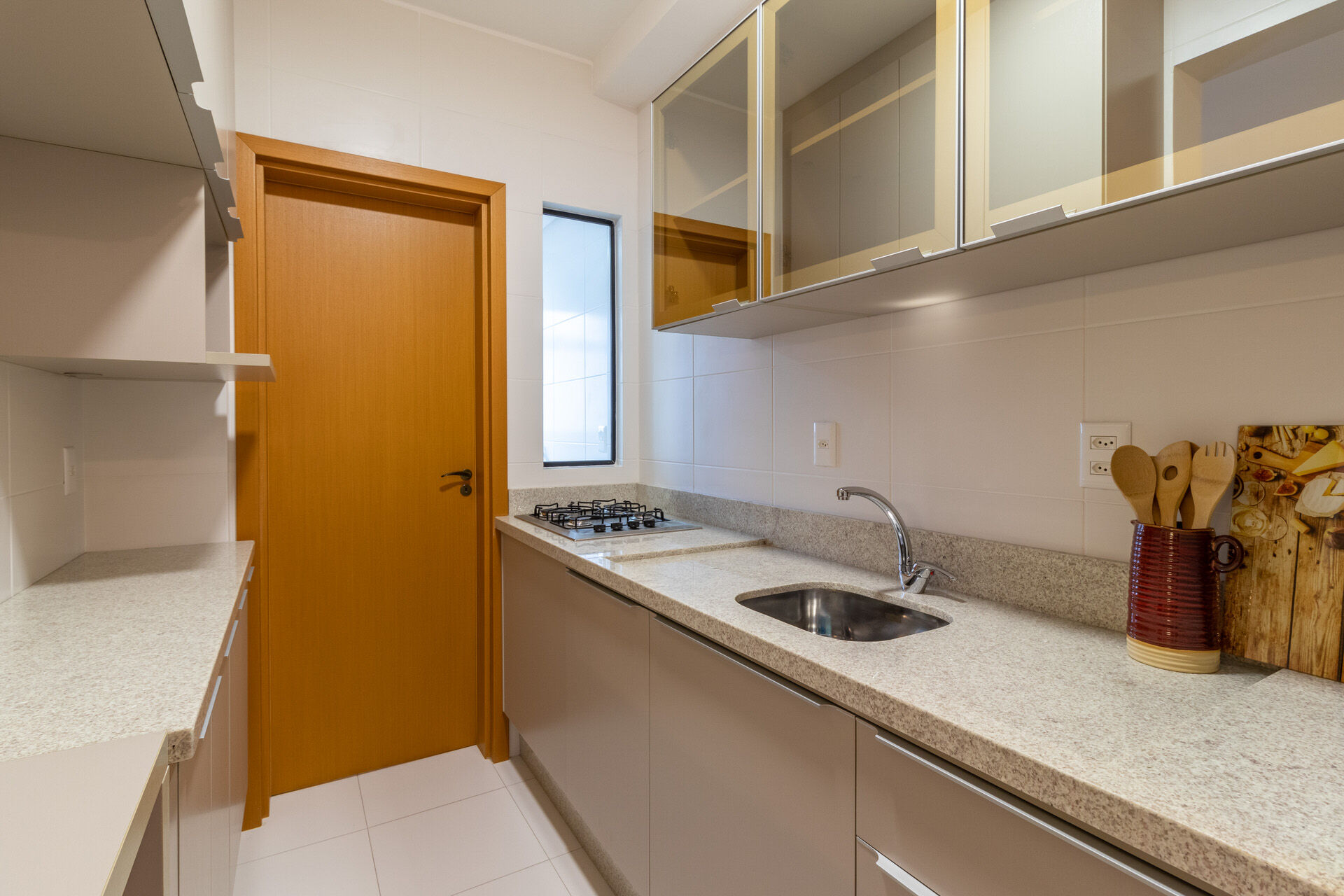 Apartamento à venda com 3 quartos, 94m² - Foto 9