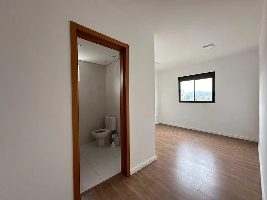 Apartamento à venda com 3 quartos, 87m² - Foto 13