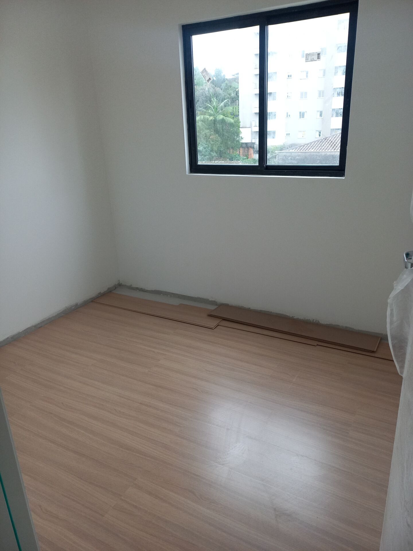 Apartamento à venda com 2 quartos, 64m² - Foto 11