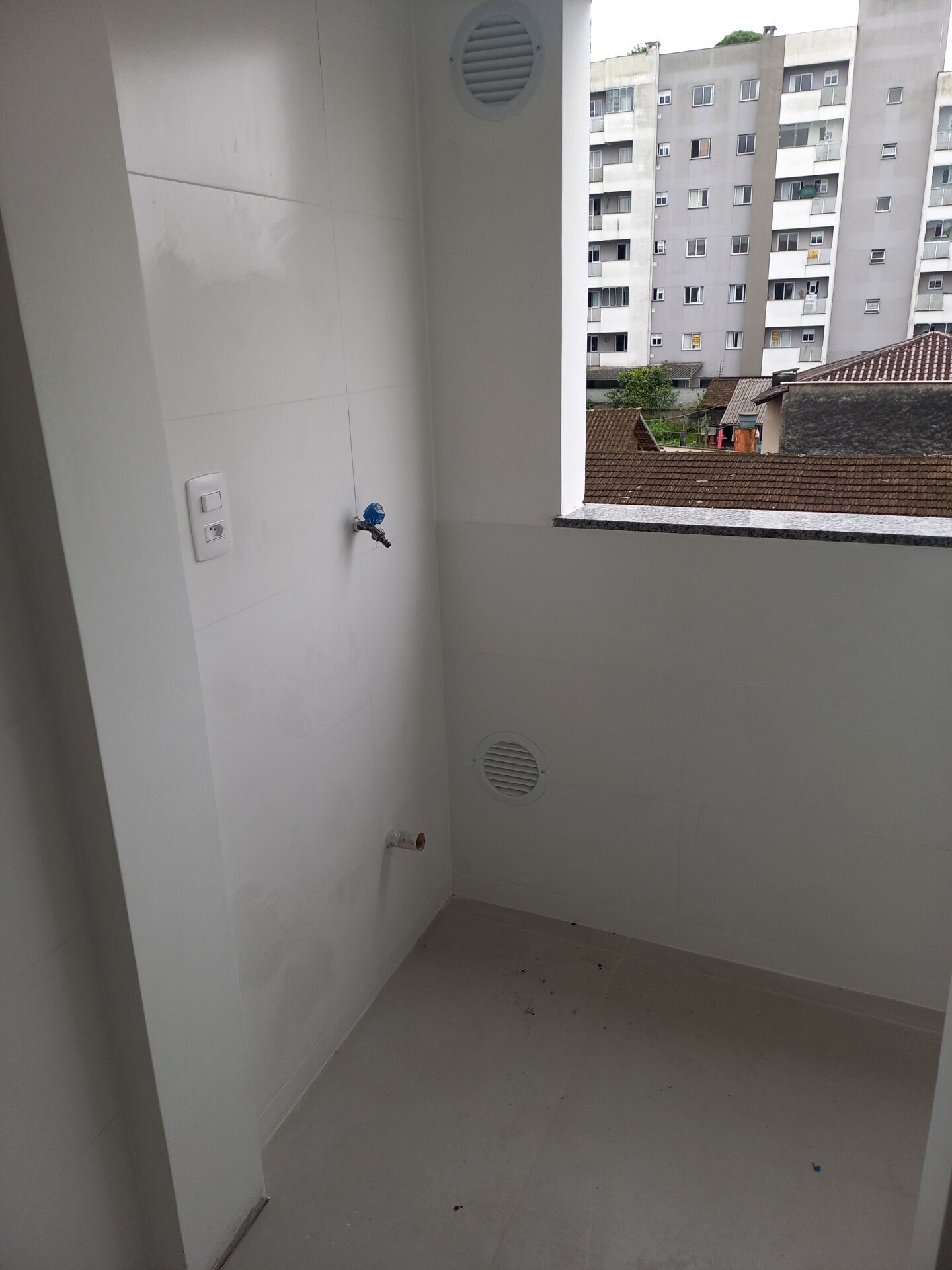 Apartamento à venda com 2 quartos, 64m² - Foto 8